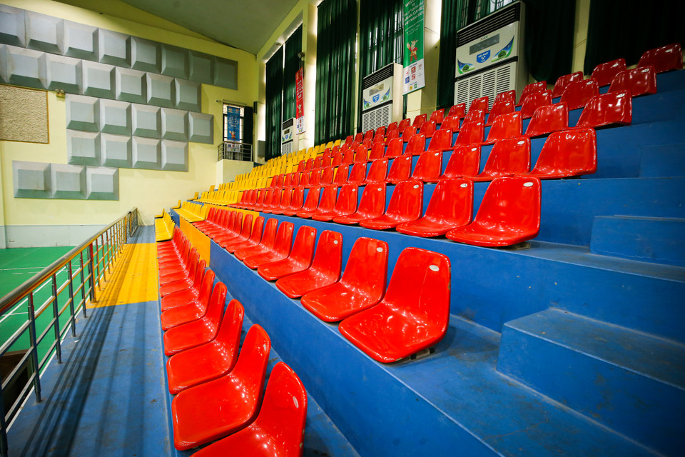 Nhà thi đấu huyện Đan Phượng được xây dựng cách đây hơn 10 năm, có sức chứa khoảng 900 khán giả. (Ảnh: PV/Vietnam+)