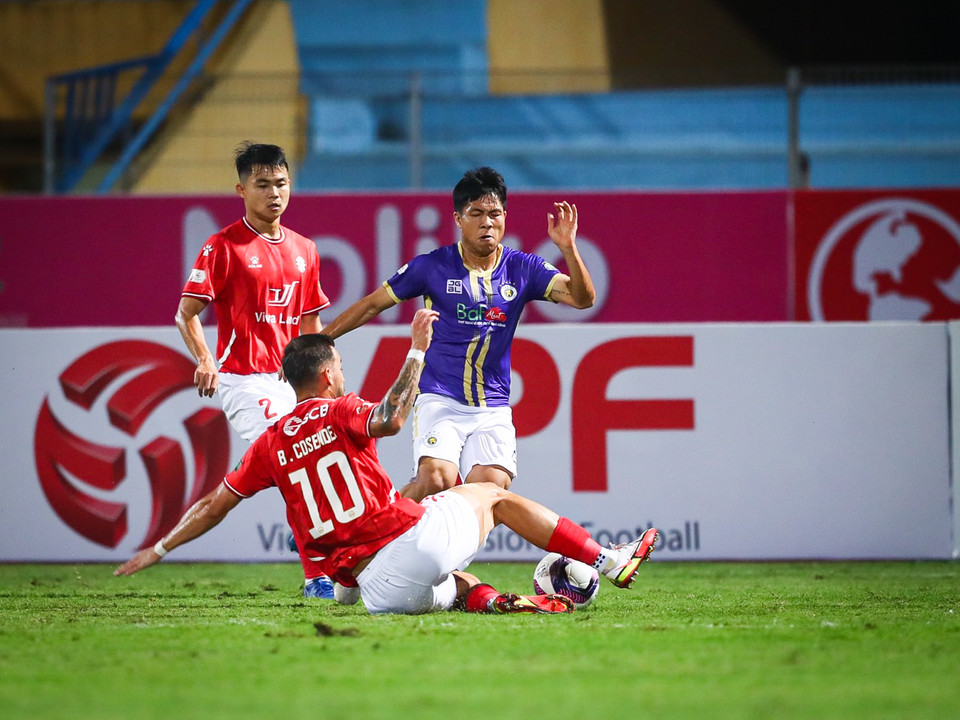 Tuy nhiên, CLB TP.HCM có thể hài lòng bởi đều thua trước Hà Nội FC ở 6 lần làm khách gần nhất tới sân Hàng Đẫy. (Ảnh: PV/Vietnam+)