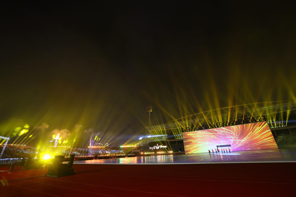 Ca khúc chính thức của SEA Games 31 được vang lên trên sân Mỹ Đình. (Ảnh: Minh Sơn/Vietnam+)