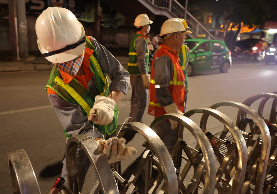 Theo thông báo được Sở Giao thông Vận tải đưa ra trước đó, đường Nguyễn Trãi đoạn từ Ngã Tư Sở đến hầm chui Thanh Xuân sẽ được tổ chức phân làn tách riêng ôtô và xe máy. (Ảnh: Hoài Nam/Vietnam+)