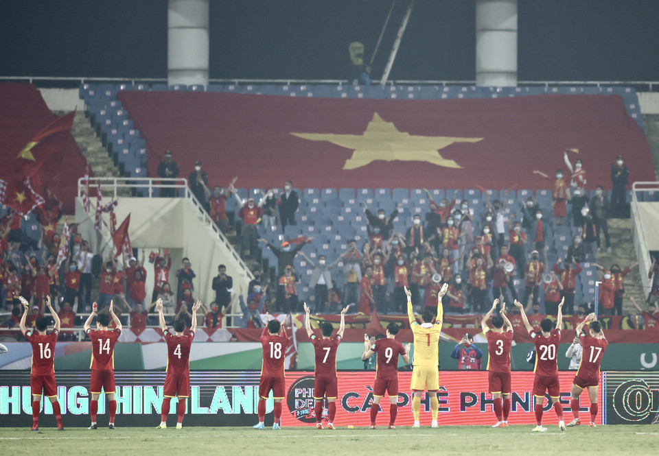 Còn tuyển Việt Nam một lần nữa thất bại dù đã chơi nỗ lực, tiến bộ và có lợi thế sân nhà. (Ảnh: PV/Vietnam+)