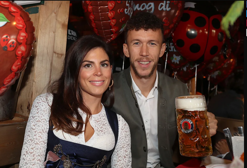 Cũng là Oktoberfest đầu tiên của Perisic. Ảnh: Nguồn Fcb.de