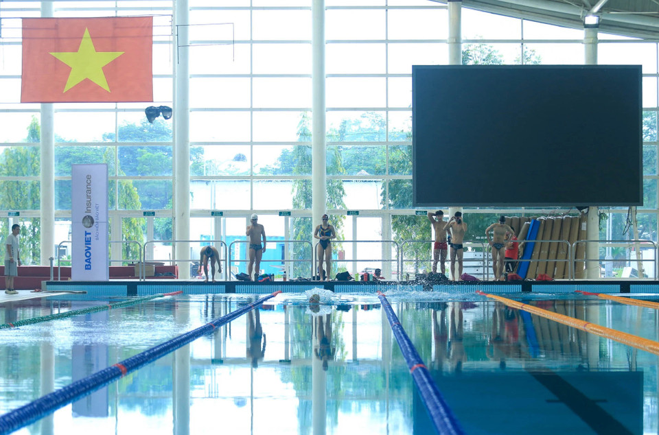 Hiện tại, việc được tập luyện chính tại địa điểm thi đấu giúp tuyển bơi lội Việt Nam có thêm lợi thế nho nhỏ cho quá trình chuẩn bị. (Ảnh: PV/Vietnam+)