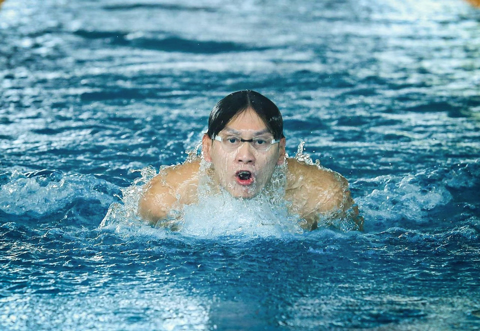 Còn lại, gương mặt giàu kinh nghiệm Hoàng Quý Phước được kỳ vọng sẽ giúp tuyển bơi gia tăng số lượng huy chương đồng thời dìu dắt các đàn em Huy Hoàng, Hưng Nguyên trong quá trình thi đấu. (Ảnh: PV/Vietnam+)