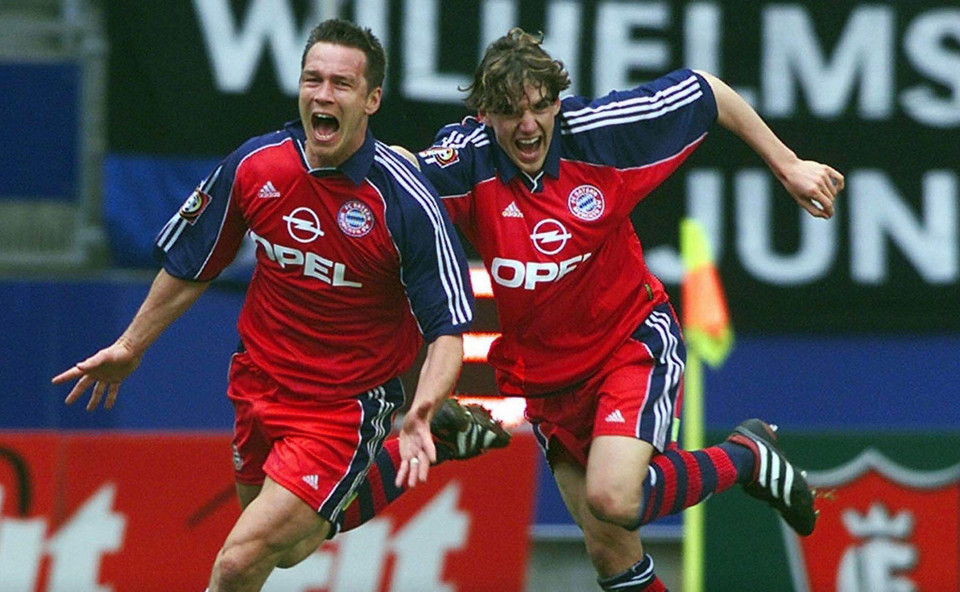 Mùa giải 1999/2000 và 2000/01