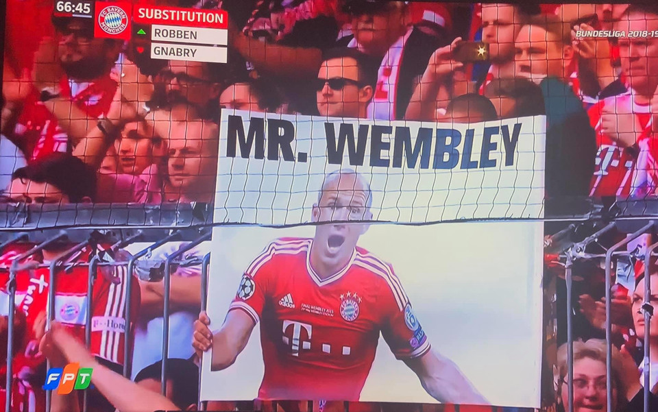 Hình ảnh Robben ghi bàn tại chung kết Champions League 2013