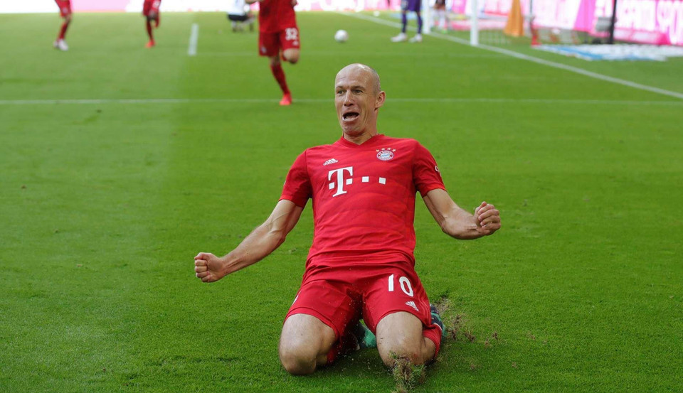 Bàn thắng thứ 99 của Robben tại Bundesliga cho Bayern