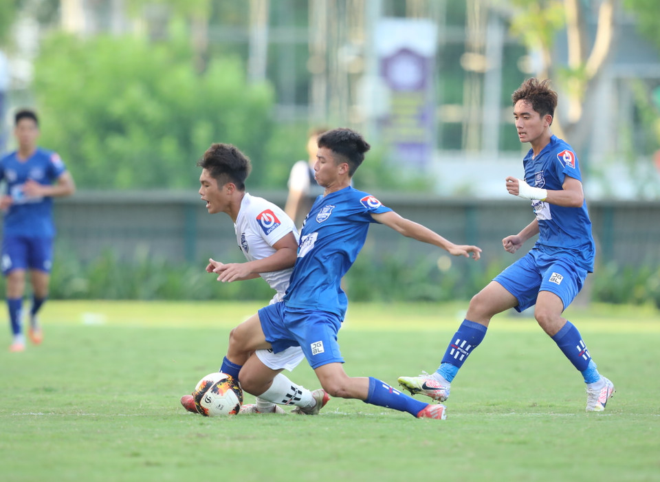 Tuy nhiên, đây rõ ràng là phiên bản tốt hơn, chơi nhịp nhàng và thể hiện sức mạnh đáng gờm, là ứng cử viên vô địch dù mới chỉ lần đầu tiên tham dự Vòng chung kết U17 Quốc gia-Next Media 2020. (Ảnh: Hiển Nguyễn/Vietnam+)