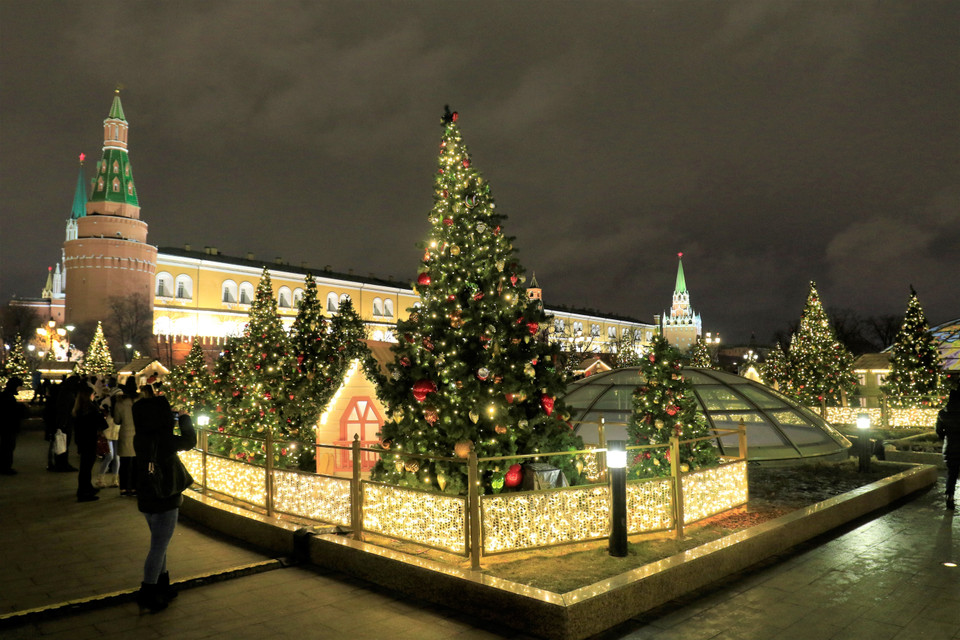Quần thể cung điện Kremli được trang hoàng lộng lẫy đón Năm mới 2020. (Ảnh: Trần Hiếu/TTXVN)