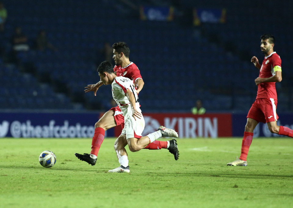 Trận thua 1-2 đẩy U23 Triều Tiên xuống xếp cuối bảng sau lượt trận đầu tiên trong khi giúp U23 Jordan vươn lên dẫn đầu bảng D, xếp trên U23 Việt Nam và U23 UAE (cùng 1 điểm). (Ảnh: Nguyên An/Vietnam+)