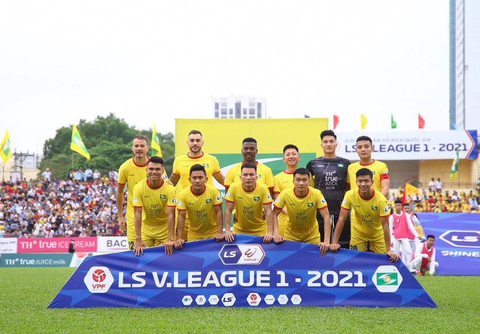 Trong khi đó, thất bại trên sân nhà khiến Sông Lam Nghệ An bị cắt mạch hai trận toàn thắng. Họ hiện có 7 điểm, tạm đứng thứ 9 trên bảng xếp hạng. (Ảnh: PV/Vietnam+) 