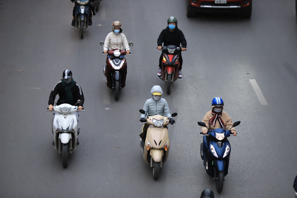 Ngày và đêm hôm nay 14/2, bộ phận không khí lạnh sẽ tiếp tục ảnh hưởng đến các nơi khác ở Bắc Bộ, sau đó đến Bắc và Trung Trung Bộ. Nhiệt độ thấp nhất có thể xuống dưới 10 độ C. (Ảnh: Hoài Nam/Vietnam+)