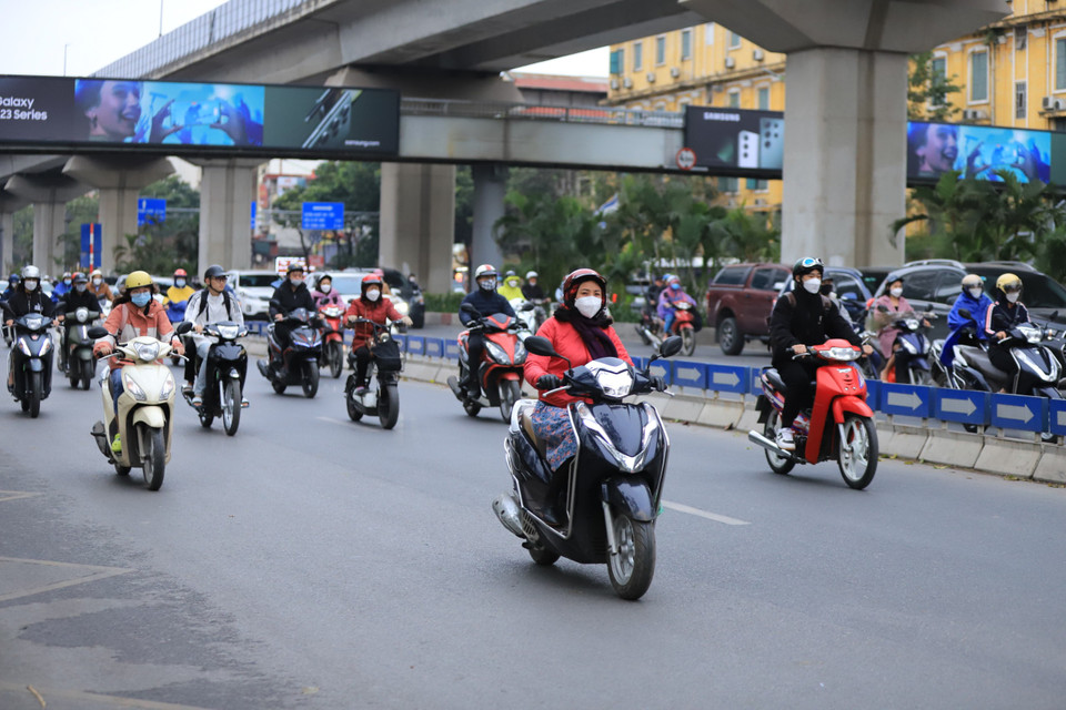 Dự báo thời tiết lạnh và hanh khô tại Thủ đô Hà Nội sẽ duy trì trong những ngày tiếp theo. (Ảnh: Hoài Nam/Vietnam+)