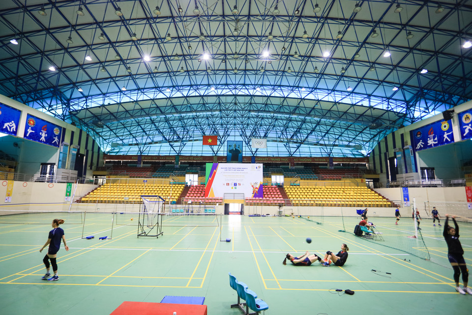Nhà thi đấu Bắc Ninh có sức chứa trên 2.500 chỗ ngồi, từng tổ chức thành công nhiều sự kiện thể thao trong nước và quốc tế. (Ảnh: PV/Vietnam+)