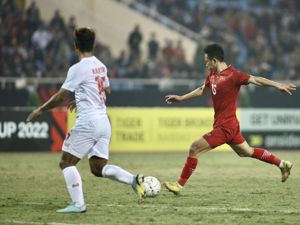 Chỉ một trong số đó được tiền vệ Châu Ngọc Quang chuyển hóa thành bàn thắng với cú sút xa uy lực ở phút 73. (Ảnh: PV/Vietnam+)