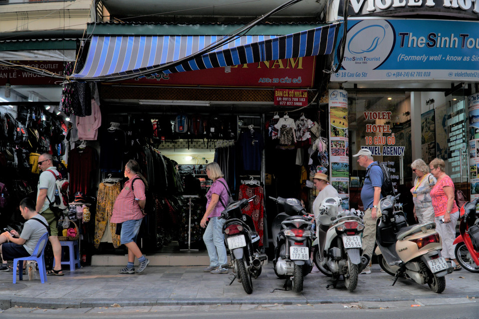 Theo ông Trần Hữu Minh-Phó Chánh văn phòng Ủy ban An toàn giao thông Quốc gia, khu vực không gian lõi trung tâm đô thị thương mại nên hình thành khu vực đi bộ. (Ảnh: Minh Hiếu/Vietnam+)