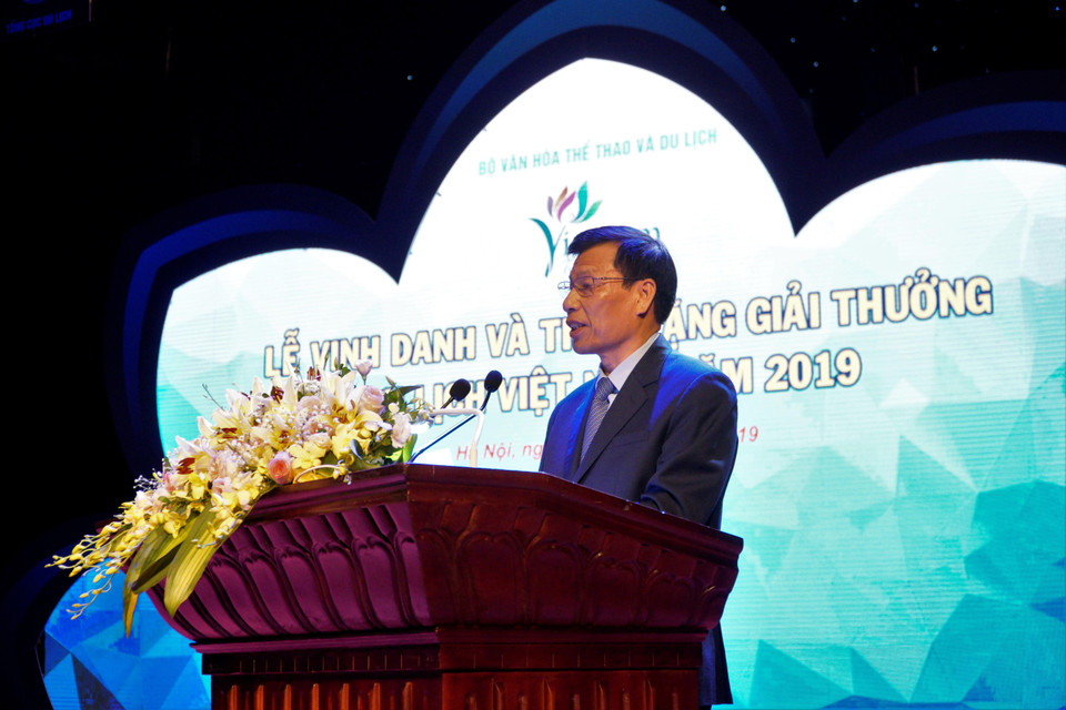 Ông Nguyễn Ngọc Thiện, Bộ Trưởng Bộ Văn hoá, Thể thao và Du lịch phát biểu khai mạc tại buổi lễ. (Ảnh: Minh Hiếu/Vietnam+)