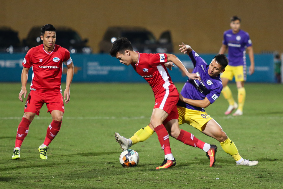 Về cuối trận, Hà Nội FC gia tăng sức ép lớn bởi cuộc đấu này mang tính chất “chung kết” của V-League 2020. (Ảnh: Hiển Nguyễn/Vietnam+)