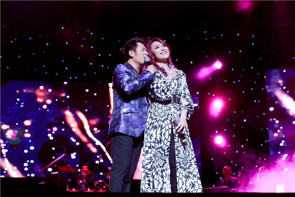 Màn song ca với Bằng Kiều để lại nhiều dấu ấn đặc biệt với hai ca khúc 'Như đã dấu yêu' và 'Nơi tình yêu bắt đầu.' (Ảnh: Tú Nguyễn)