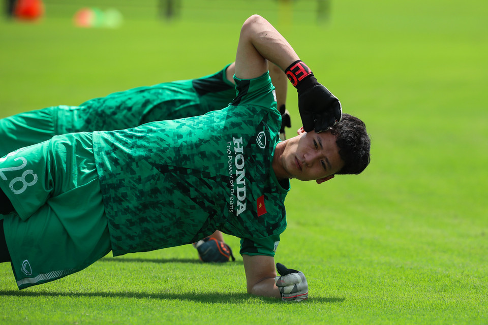 Sáng 22/8, tuyển U22 Việt Nam tập luyện nhẹ tại Trung tâm đào tạo bóng đá trẻ Việt Nam sau khi đã căng sức thi đấu nội bộ vào chiều qua. (Ảnh: Phúc Tá/Vietnam+)