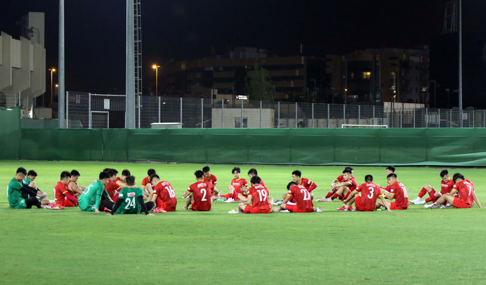 Thông qua trận đấu nội bộ, ông Park cũng có thể lên đội hình cho trận đấu với Trung Quốc tới đây. (Ảnh: VFF)