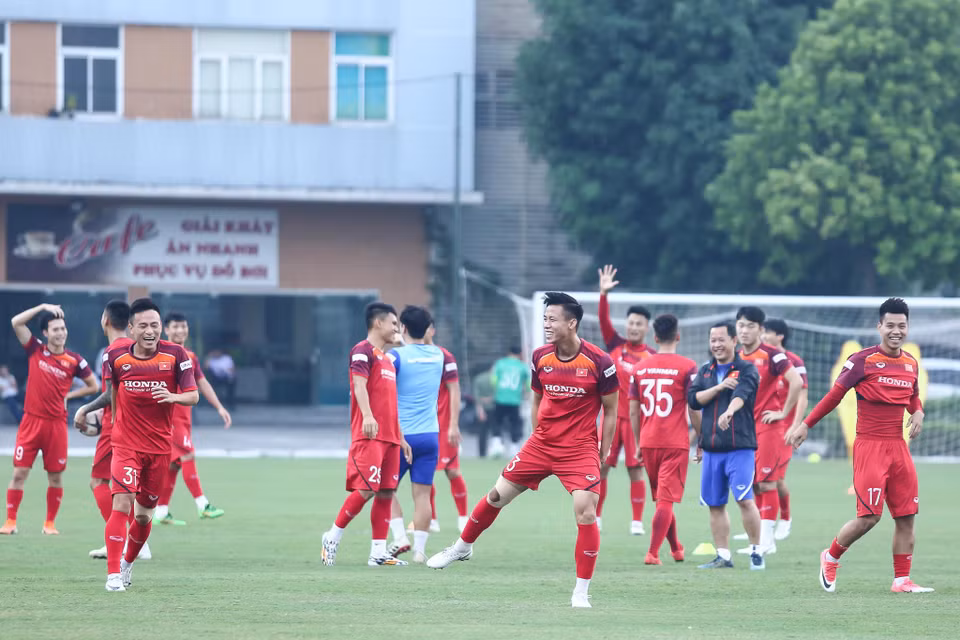 Nhờ vậy, không khí buổi tập trở nên thoải mái và vui nhộn ngay từ đầu. (Ảnh: Nguyên An)