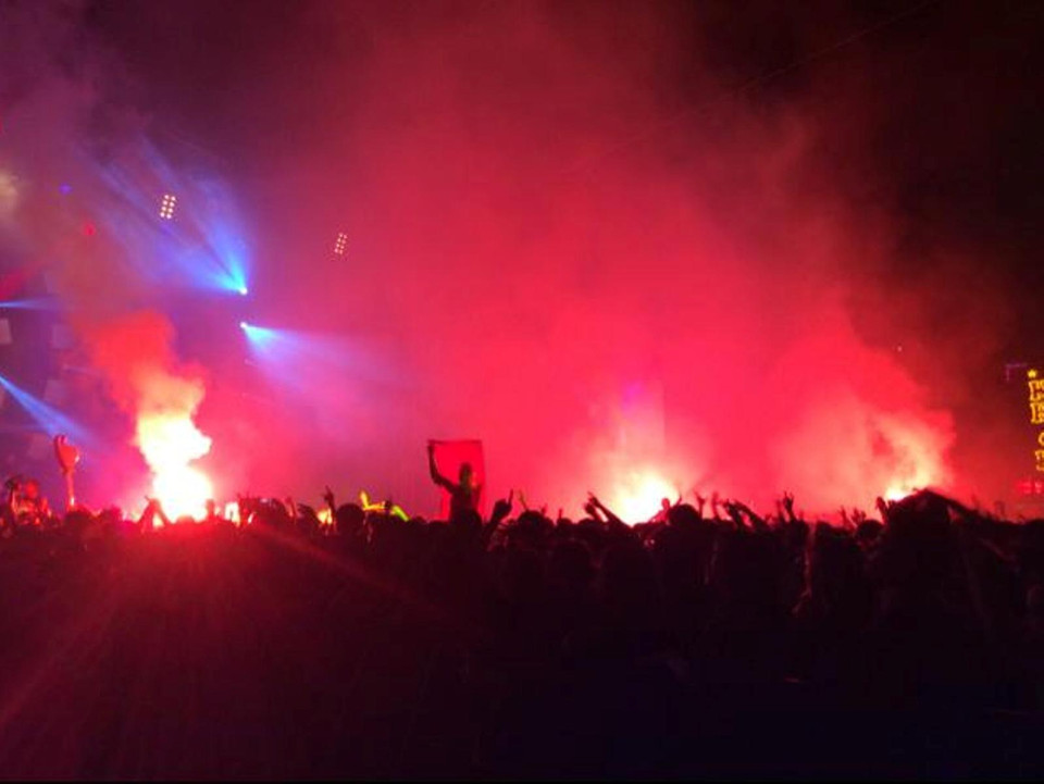 Sân khấu RockStorm7 như "chảo lửa" của ánh sáng, âm nhạc (Ảnh: BTC)