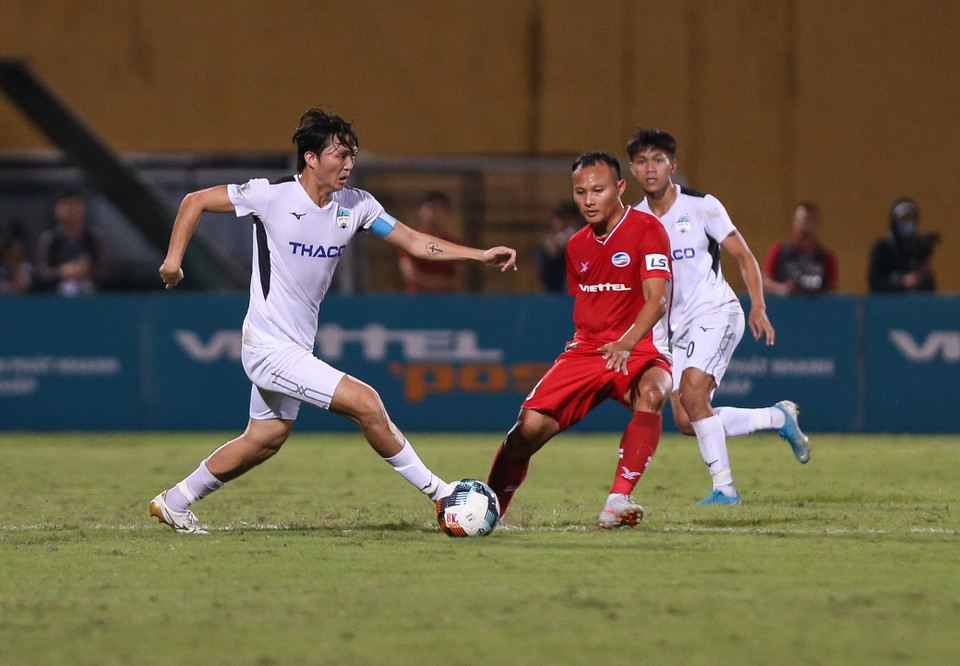 Hoàng Anh Gia Lai được đánh giá là đối thủ khó chịu của ứng cử viên vô địch Viettel ở vòng 1 giai đoạn hai V-League 2020 tối 9/10 trên sân Hàng Đẫy. (Ảnh: Hiển Nguyễn/Vietnam+)