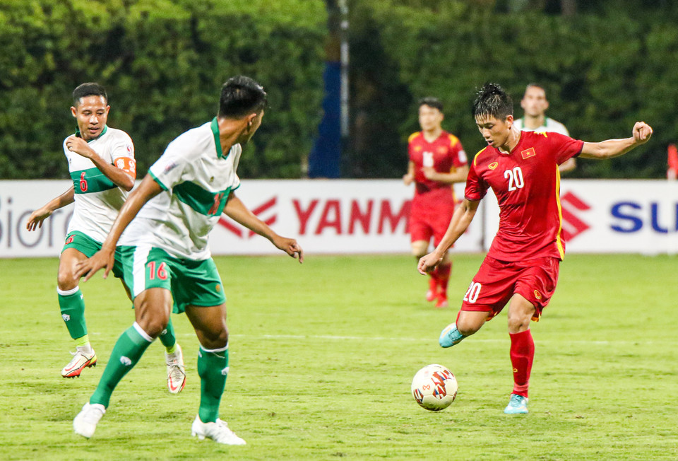 Trong hiệp hai, huấn luyện viên Park Hang-seo liện tục thay đổi nhân sự trên hàng tấn công nhưng cũng không thể tạo khác biệt. (Ảnh: VFF)