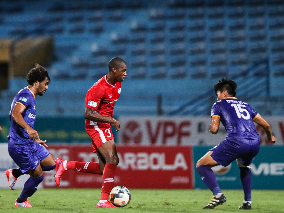 Becamex Bình Dương chia tay cúp Quốc gia, chỉ còn mục tiêu V-League 2020. Họ sẽ gặp lại Viettel ở vòng 13 tới. (Ảnh: Hiển Nguyễn/Vietnam+)