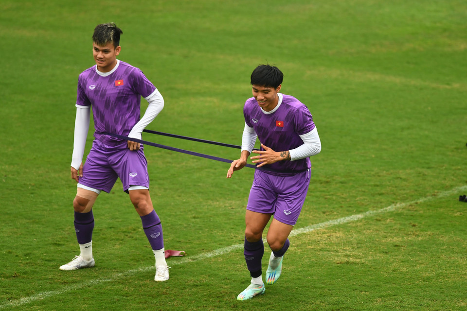 Ngày mai (12/1), toàn đội sẽ tập buổi cuối cùng trên sân Mỹ Đình nhằm làm quen với sân thi đấu chính thức. (Ảnh: PV/Vietnam+)