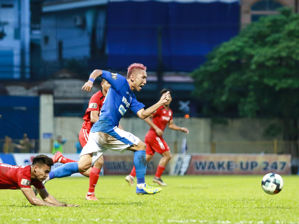 Trong khi đó, Nghiêm Xuân Tú cũng có 9 đường kiến tạo, góp công lớn vào thành tích về đích ở vị trí thứ ba của Than Quang Ninh ở V-League 2019. (Ảnh: Nguyên An/Vietnam+)