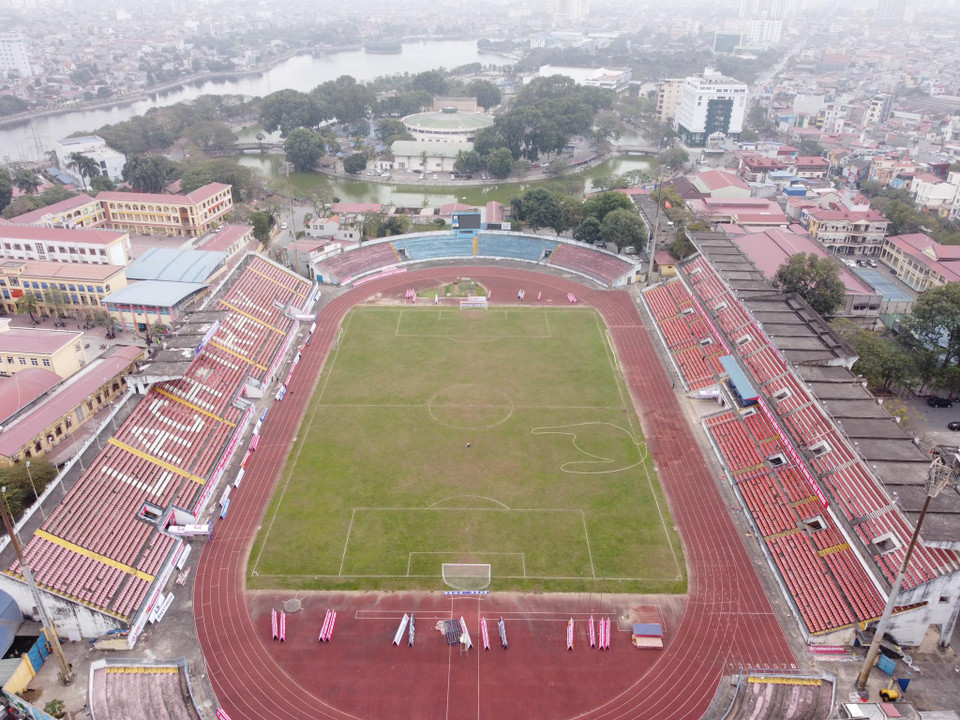 Sân nhà của câu lạc bộ Hải Phòng đang bị đánh giá kém chất lượng, không đảm bảo tổ chức những trận đấu chuyên nghiệp tại V-League 2021. (Ảnh: CTV/Vietnam+)