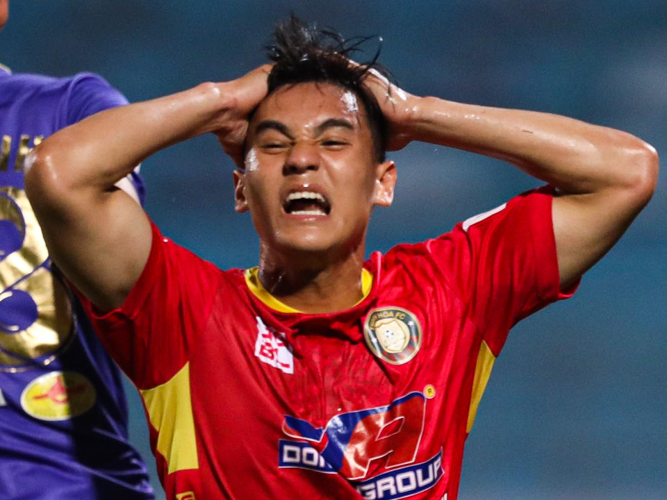 Chung cuộc, Hà Nội FC thắng 3-2 Thanh Hóa để nối dài chuỗi thành tích không thua đội bóng xứ Thanh trên sân nhà Hàng Đẫy sau hơn một thập kỷ qua. (Ảnh: PV/Vietnam+) 