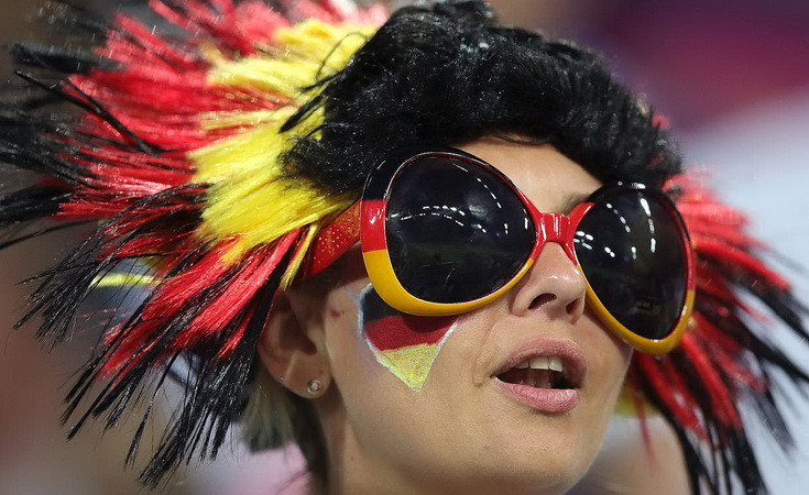 Khuôn mặt lo lắng của một cổ động viên Đức(Nguồn Dfb.de)