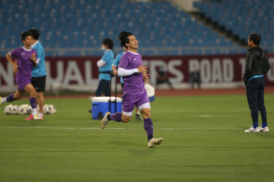 Đội tuyển Việt Nam hiện không gặp khó khăn nào cho trận tới mà còn có lợi thế sân nhà với sự cổ vũ của 12.000 khán giả. (Ảnh: PV/Vietnam+)