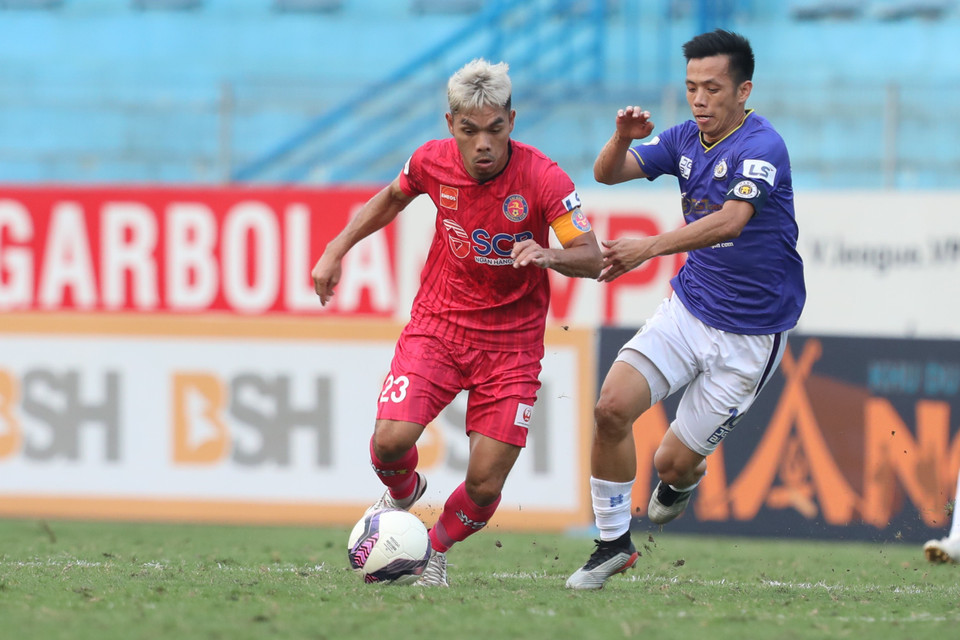 Trong khi đó, Sài Gòn FC chắc chắn lâm vào cuộc đua trụ hạng ở mùa giải này trong giai đoạn hai dù vừa giành hạng ba chung cuộc ở mùa giải trước. Đội bóng từng tham vọng 'J-League hóa' hiện đứng thứ hai từ dưới lên trên bảng xếp hạng với 13 điểm. (Ảnh: PV/Vietnam+)