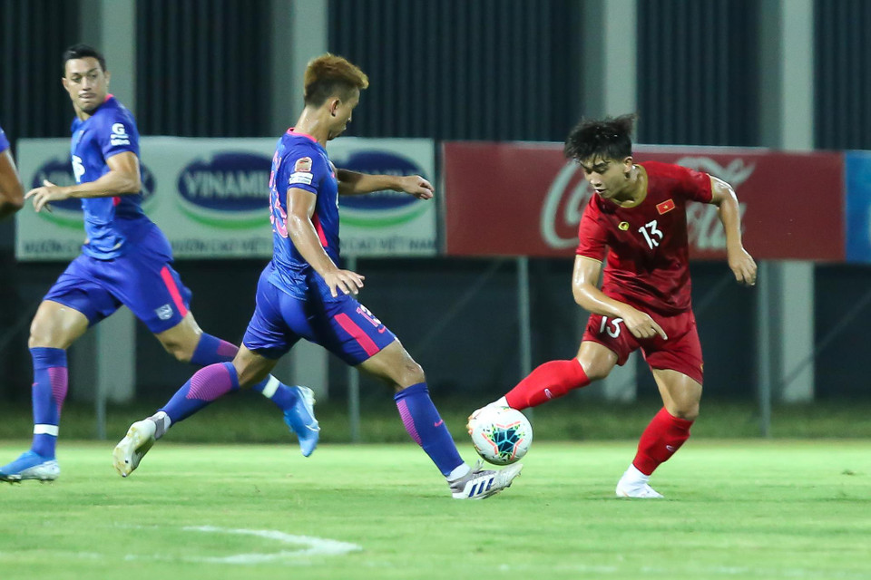 Với việc chủ động phòng ngự chặt, U22 Việt Nam có được một số tình huống phản công tương đối nguy hiểm. (Ảnh: Nguyên An/Vietnam+)