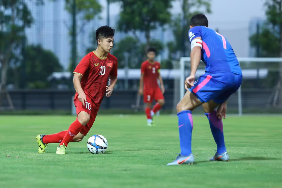 Dù chỉ là trận giao hữu song cả tuyển U22 Việt Nam và CLB Kitchee (Hong Kong) đều tung ra đội hình tương đối mạnh. (Ảnh: Nguyên An/Vietnam+)