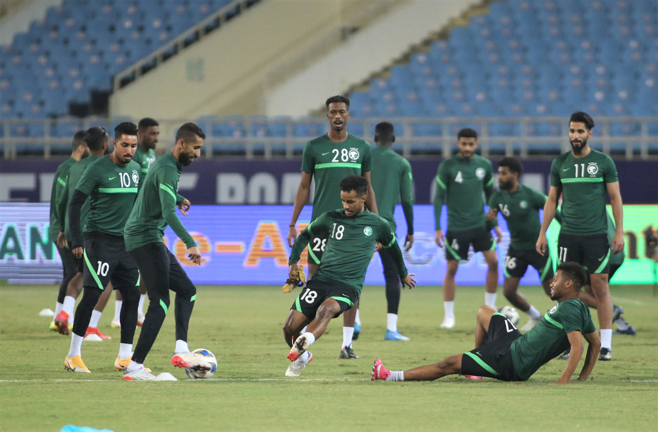 Không khí thoải mái được giữ xuyên suốt buổi tập của tuyển Saudi Arabia. (Ảnh: PV/Vietnam+)