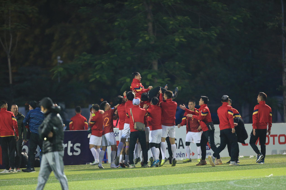 Vô địch HPL-S8, đội bóng tới từ Lào Cai sẽ đại diện miền Bắc dự Giải bóng đá 7 người vô địch toàn quốc (VPL) diễn ra ngày 26-27/12 tới cùng với C-CASA (vô địch miền Trung), Kardiachain Sài Gòn FC (vô địch miền Nam), Song Hùng (á quân miền Nam). (Ảnh: CTV/Vietnam+)