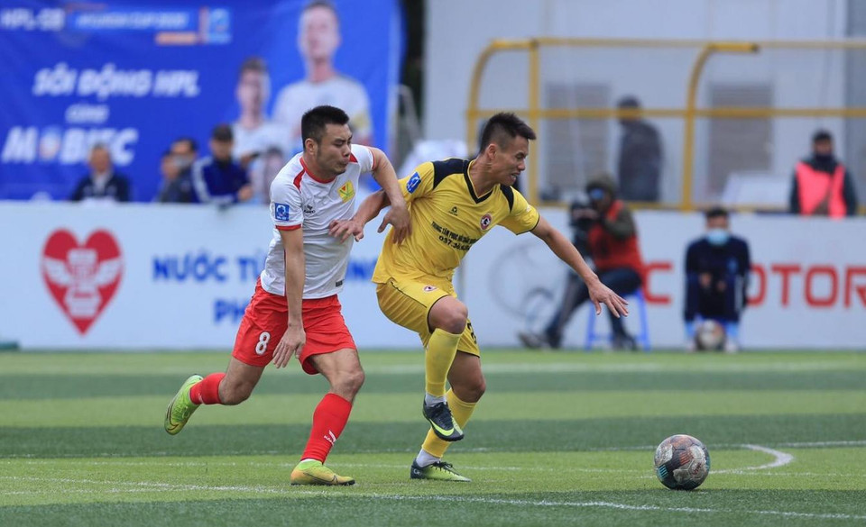 Ngược lại, FC Ecopark và FC Gia Việt ngậm ngùi xuống hạng với màn trình diễn thiếu ấn tượng. (Ảnh: CTV/Vietnam+)