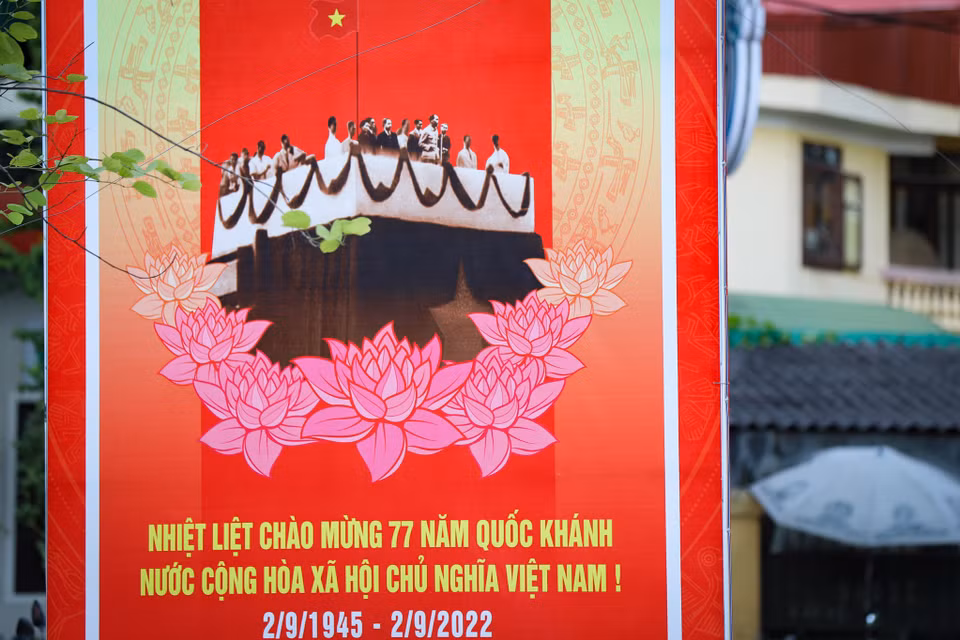 Những tư tưởng của Chủ tịch Hồ Chí Minh trong Tuyên ngôn Độc lập ngày 2/9/1945 đã trở thành sức mạnh to lớn của toàn dân tộc Việt Nam vượt qua mọi khó khăn, thách thức, thực hiện lời thề thiêng liêng trong ngày Lễ độc lập. (Ảnh: Hoài Nam/Vietnam+)