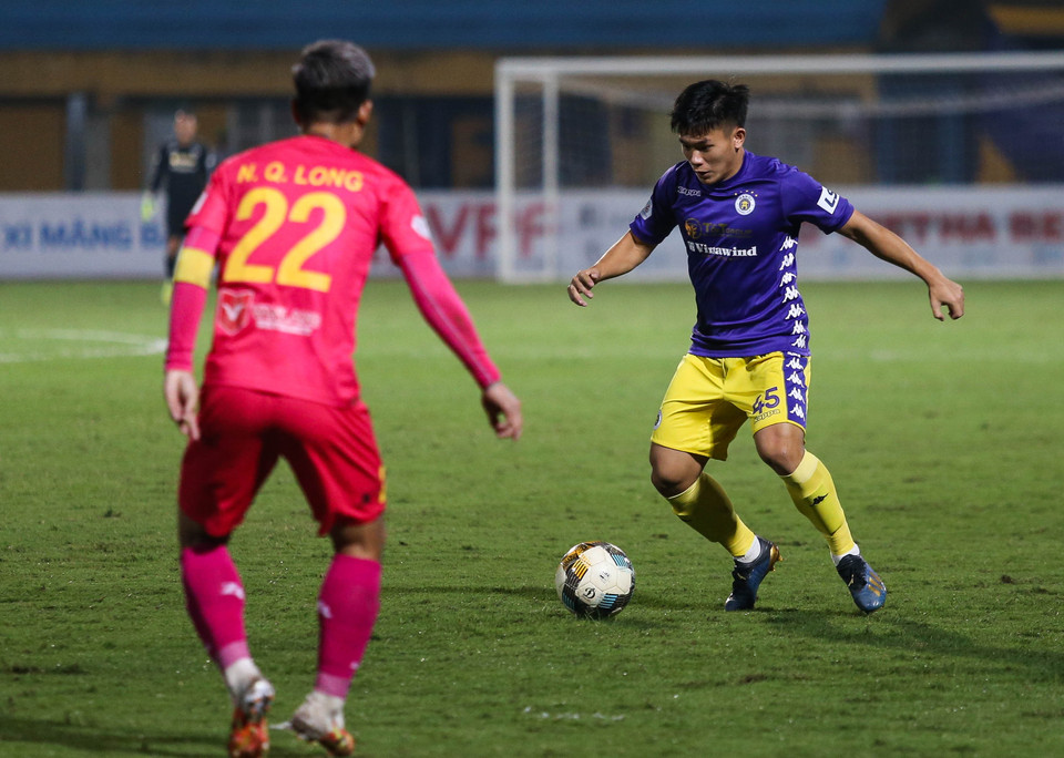 Hà Nội FC đánh bại Sài Gòn FC ở vòng 6 giai đoạn hai V-League 2020 tối 4/11 với lợi thế sân nhà Hàng Đẫy để tiếp tục trụ lại trong cuộc đua vô địch. (Ảnh: Hiển Nguyễn/Vietnam+) 