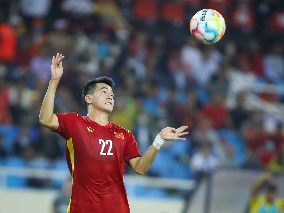 Nhờ bàn thắng gỡ hòa, đội tuyển Việt Nam lấy lại hưng phấn và có liên tiếp những tình huống hãm thành nguy hiểm sau đó. (Ảnh: PV/Vietnam+)