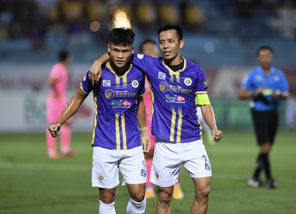 Hà Nội FC đánh bại đối thủ Sài Gòn với tỷ số 3-1 ở vòng 8 V-League 2022 vào tối nay (20/7) trên sân nhà Hàng Đẫy trong thế trận hoàn toàn áp đảo. (Ảnh: PV/Vietnam+) 