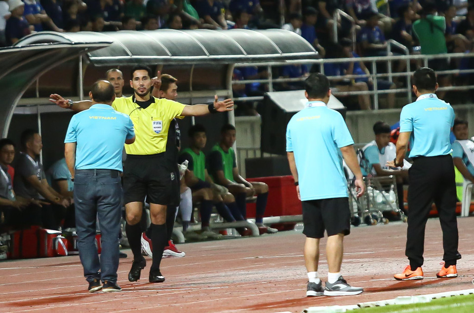  Huấn luyện viên Park Hang-seo tự nhận mình là người nóng tính nên không thể tránh khỏi các phản ứng dữ dội với trọng tài. (Ảnh: Vietnam+)