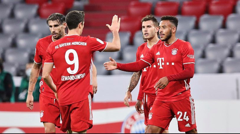 Sau bàn thắng của Tolisso, Bayern tiếp tục nắm thế trận trước đội bóng kình địch. (Nguồn: FcBayern)