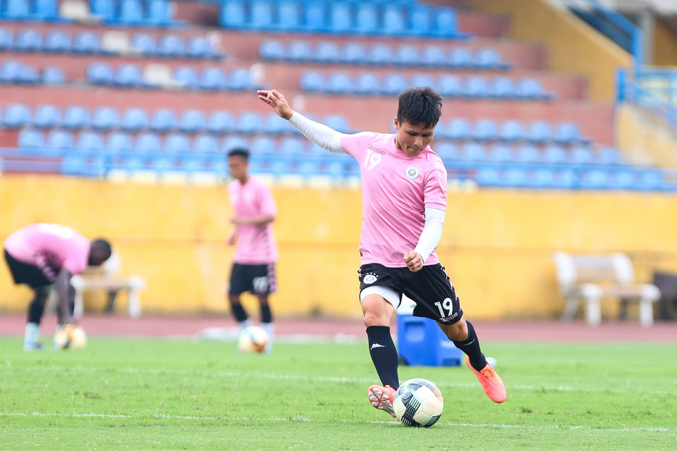 Tiền vệ Quang Hải là Quả bóng Vàng 2018 và mới giành Quả bóng Bạc 2019 cách đây ít ngày. (Ảnh: Nguyên An/Vietnam+)