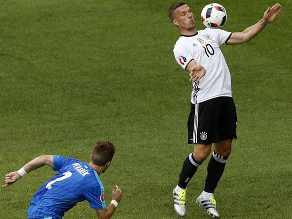 Trong trận gặp Slovenia tại Euro 2016 (Nguồn: Dfb.de)